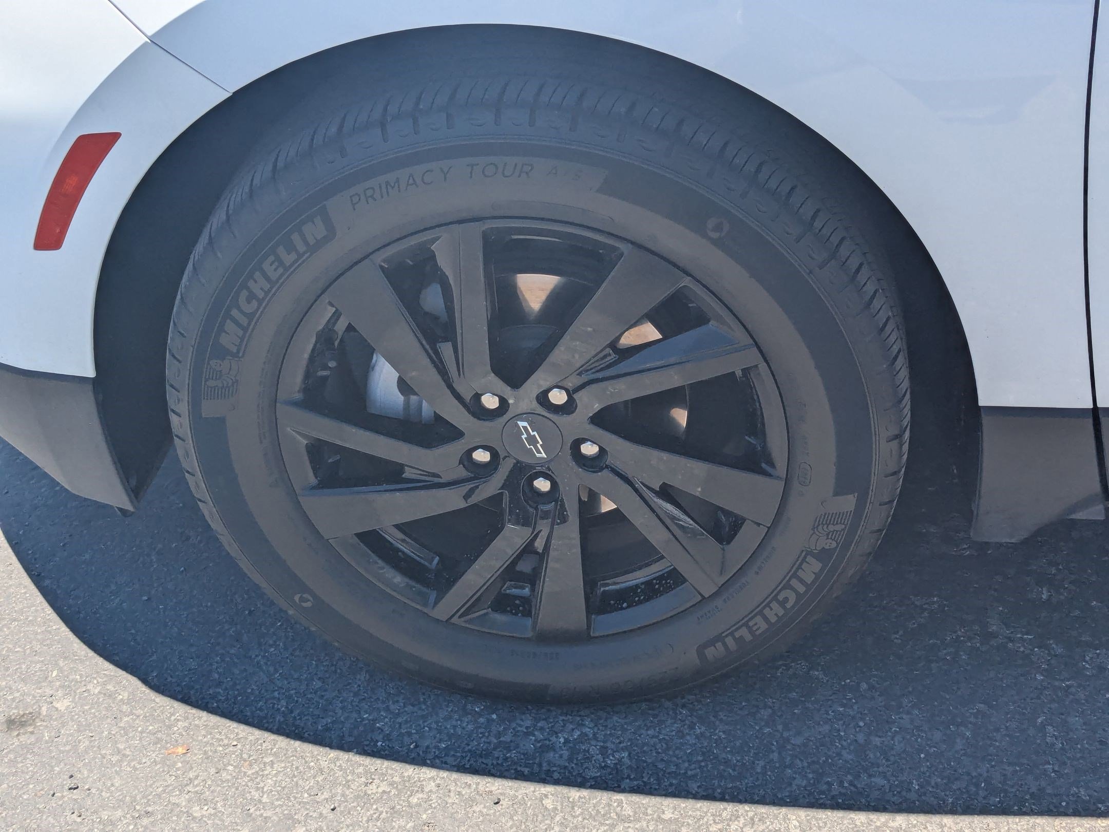 Used 2023 Summit White Chevrolet LS image 12