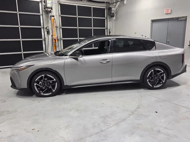 Used 2025 Gray Kia GT-Line image 4