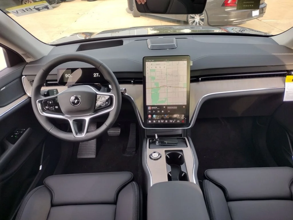 2025 Volvo EX90 Plus - Photo 22