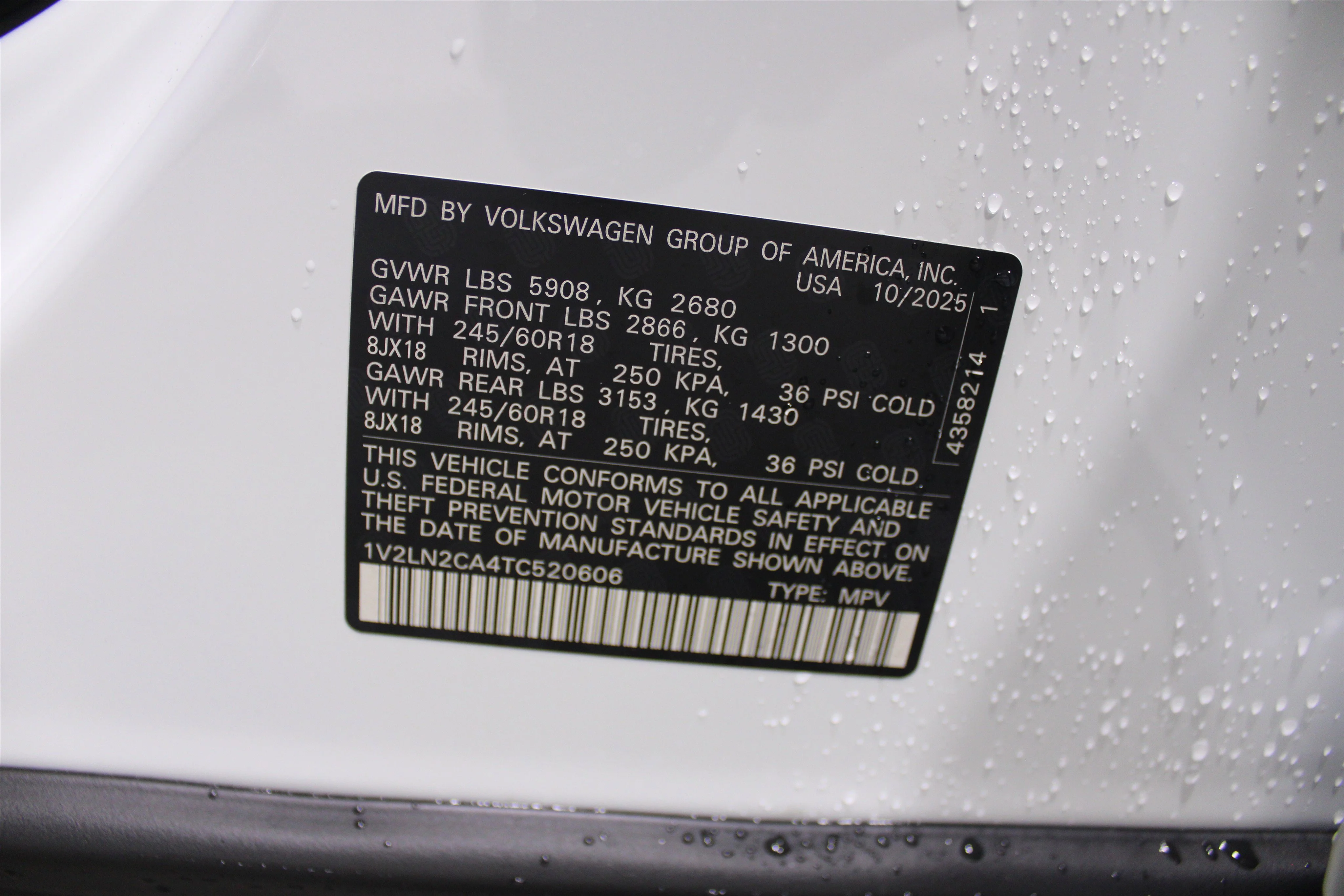 New 2026 Opal White Pearl Volkswagen 2.0T SE image 38