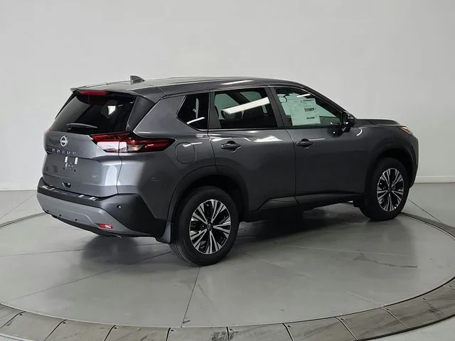 Used 2023 Gray Nissan SV image 6