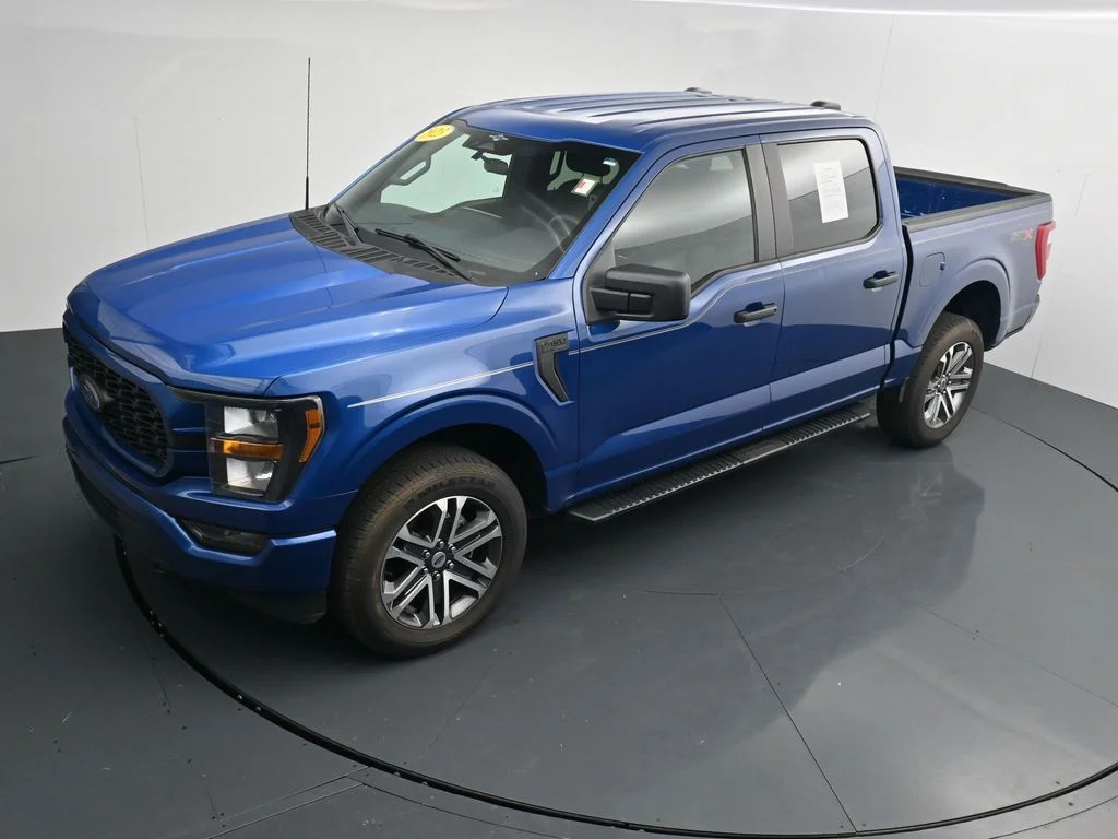 Used 2023 Blue Ford XL image 20