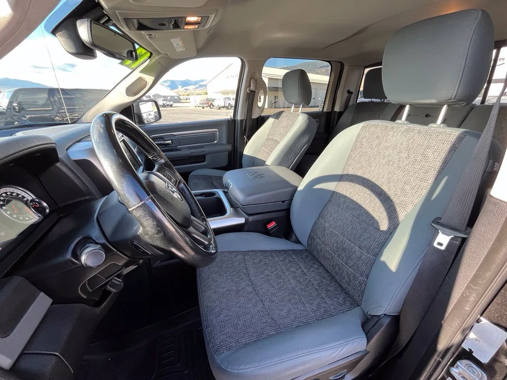 Used 2017 Black Ram Big Horn image 9