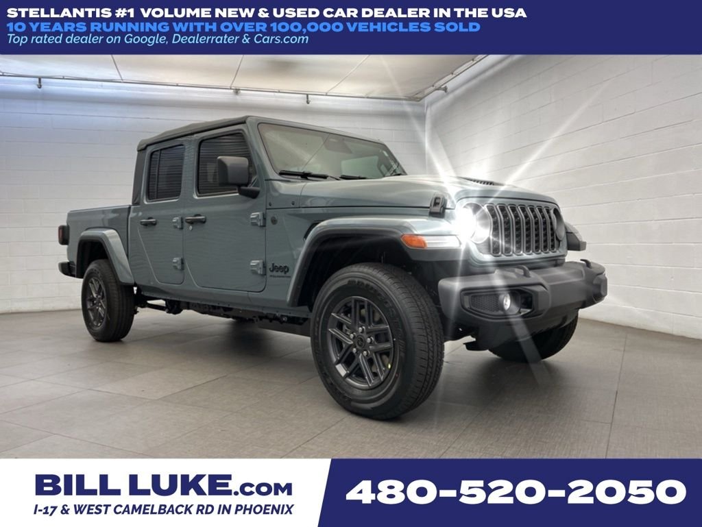 2026 Jeep Gladiator Sport S Auto's photo