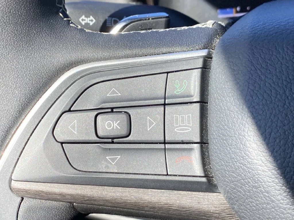 Certified Used 2023 Brown Jeep Limited image 18