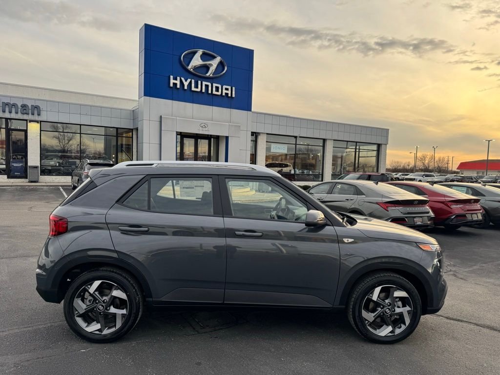 New 2026 Gray Hyundai SEL image 8