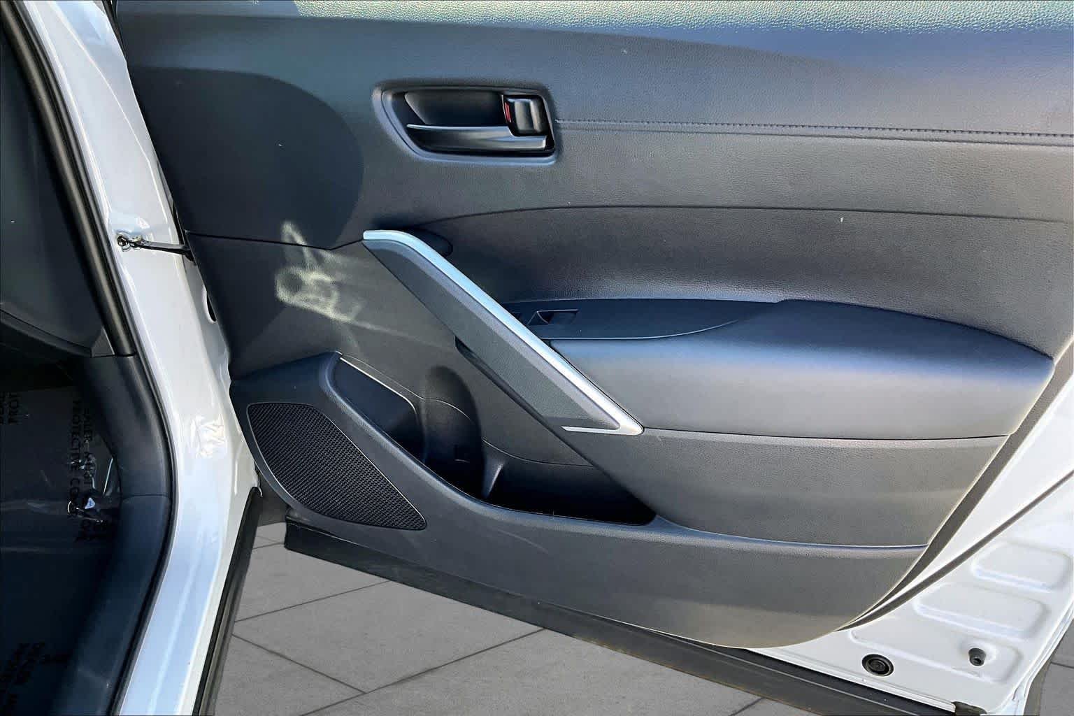Used 2024 Wind Chill Pearl Toyota LE image 21