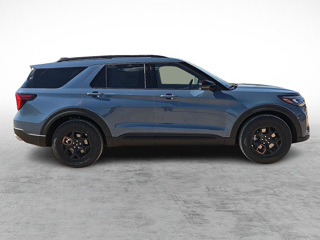 New 2026 Vapor Blue Metallic Ford Tremor® image 12