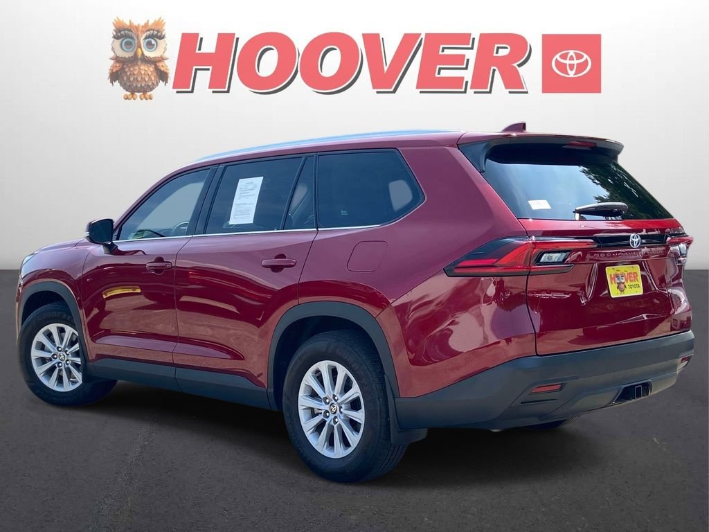 Used 2025 Red Toyota XLE image 9