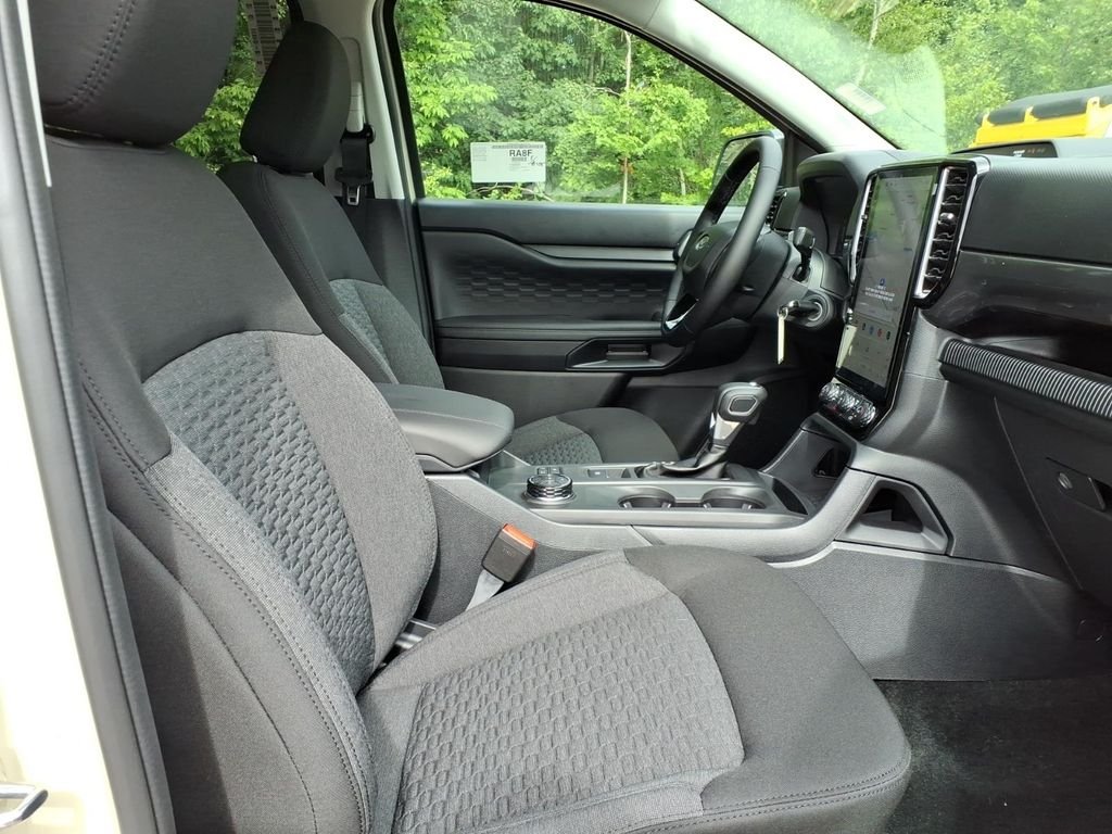 New 2026 Desert Sand Ford XLT image 13