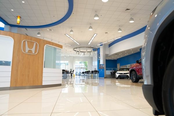 Used 2024  Toyota  image 19