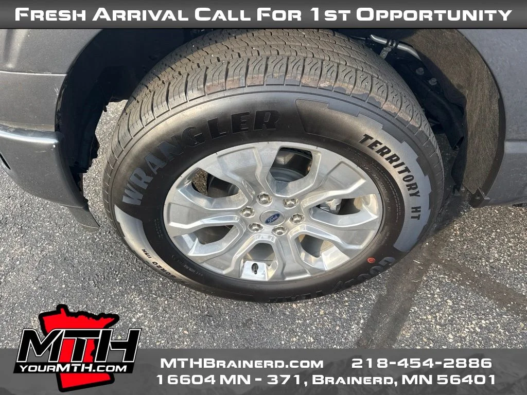 Certified Used 2026 Gray Ford Platinum image 9