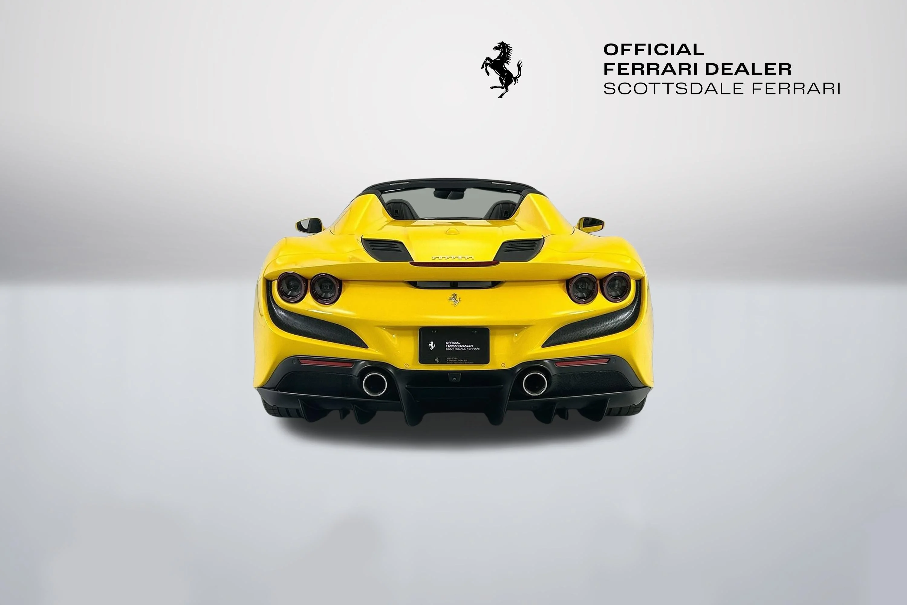 Used 2022 Giallo Modena Ferrari  image 6