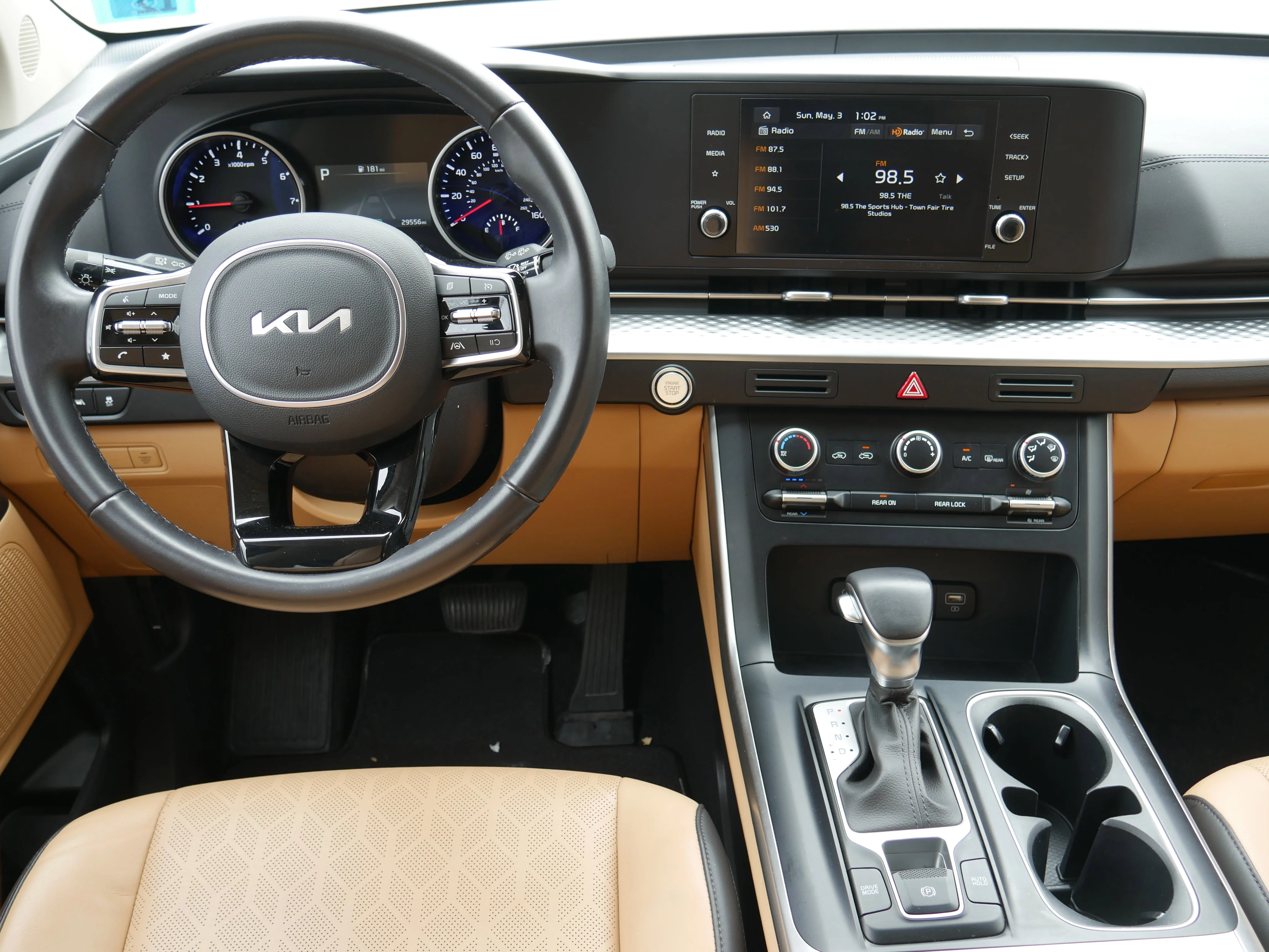Used 2024 White Kia LX Seat Package image 17