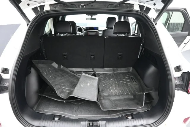 Used 2023 White Metallic Ford ST-Line image 6
