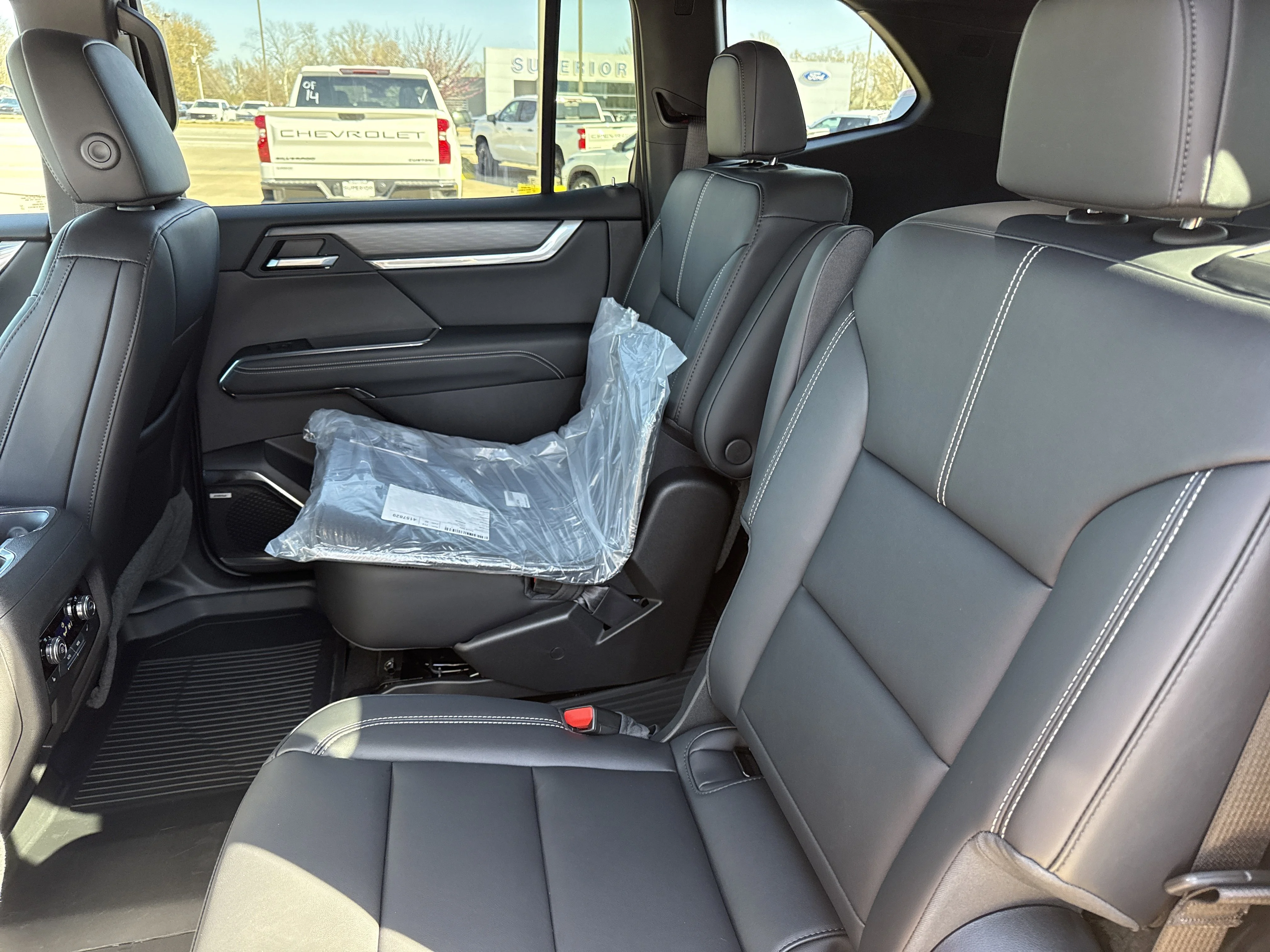 2026 GMC Acadia Elevation - Photo 6