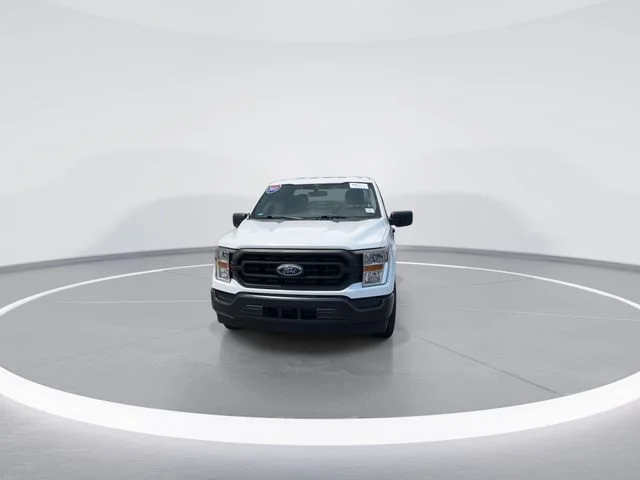 Used 2021 White Ford XL image 2