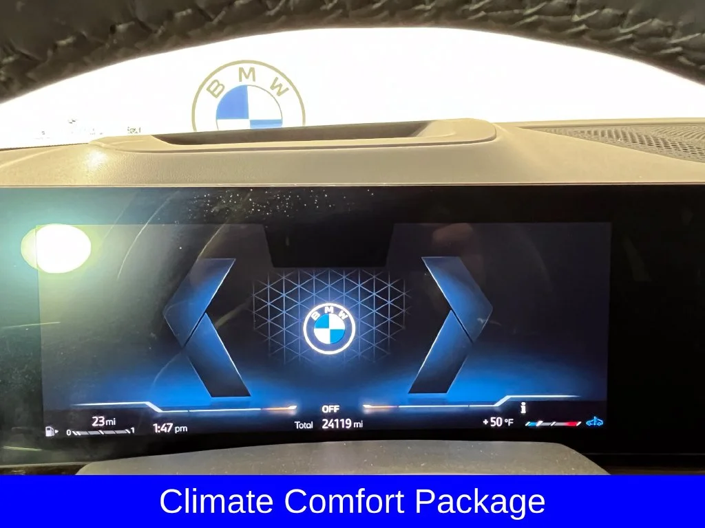 Used 2024 Black Sapphire Metallic BMW xDrive40i image 4