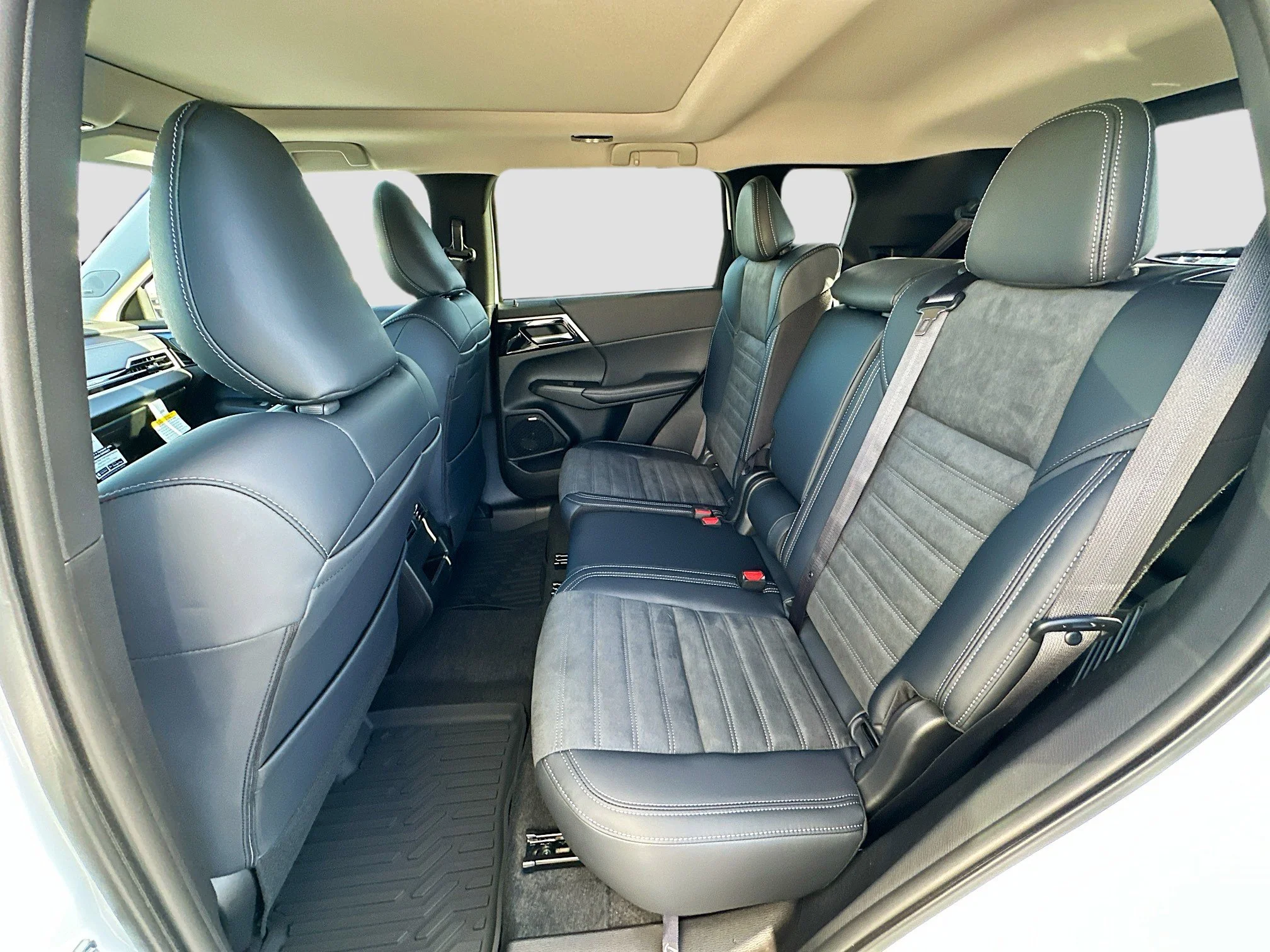 2026 Mitsubishi Outlander Trail Edition - Photo 17