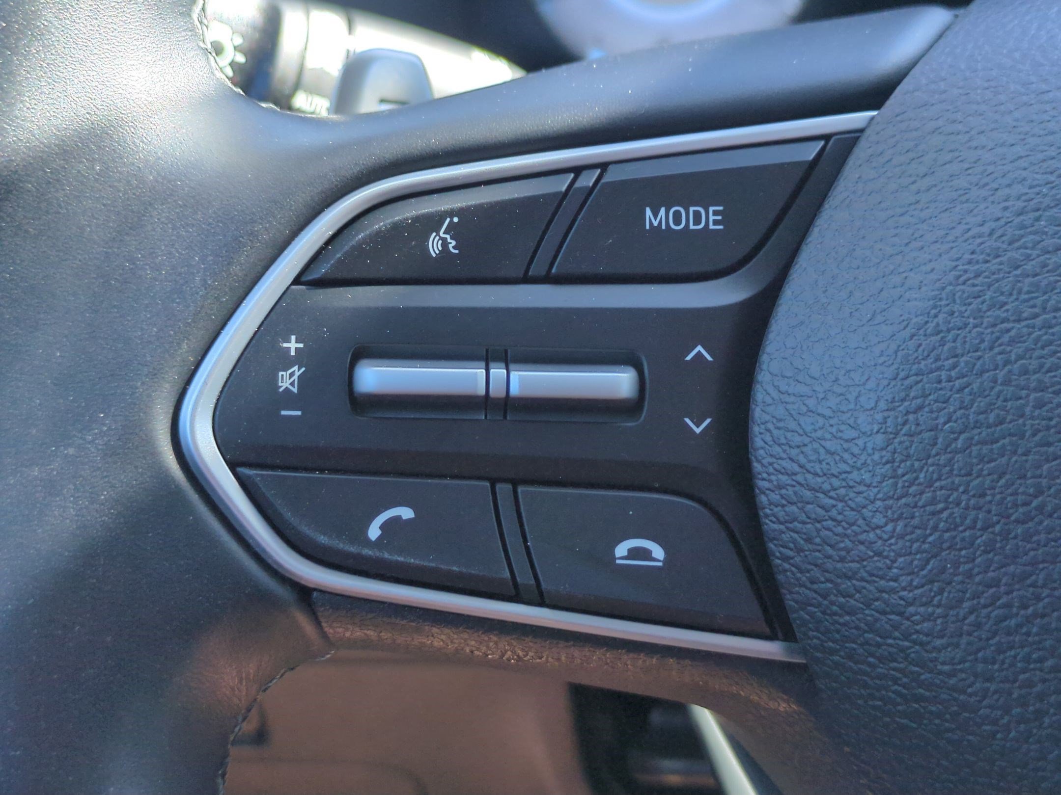 Certified Used 2023 Twilight Black Hyundai Limited image 18