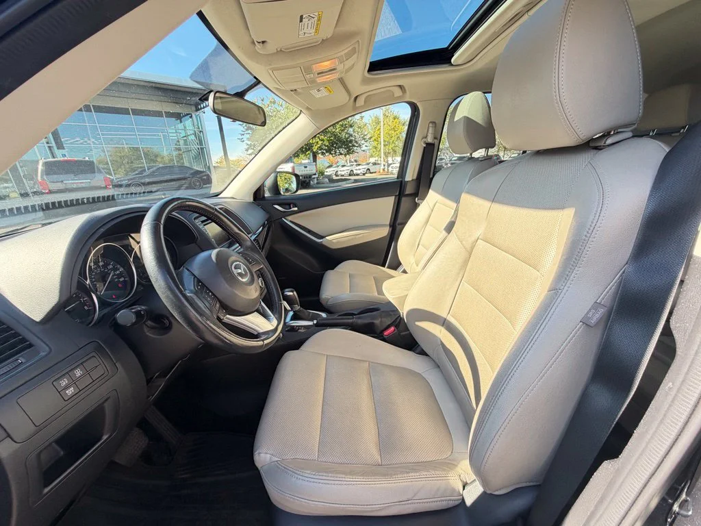 Used 2015 Blue Mazda Grand Touring image 13