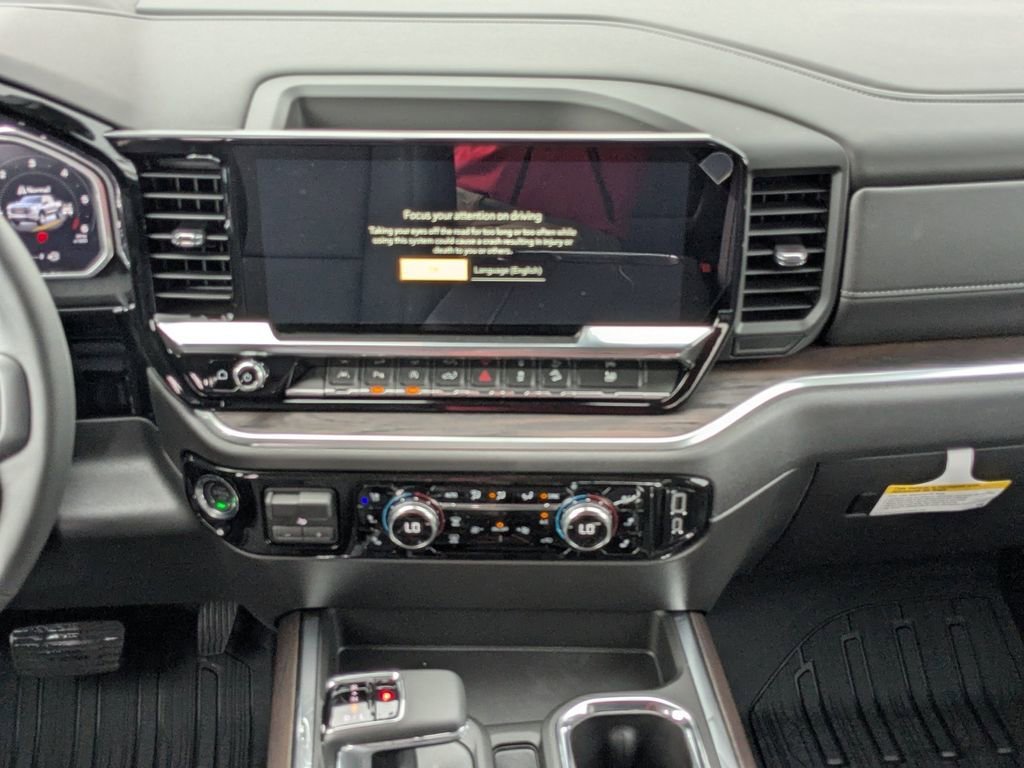 2026 GMC Sierra 1500 SLT - Photo 18