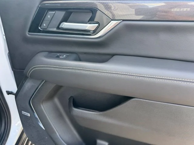 Certified Used 2026 Summit White GMC Elevation image 25
