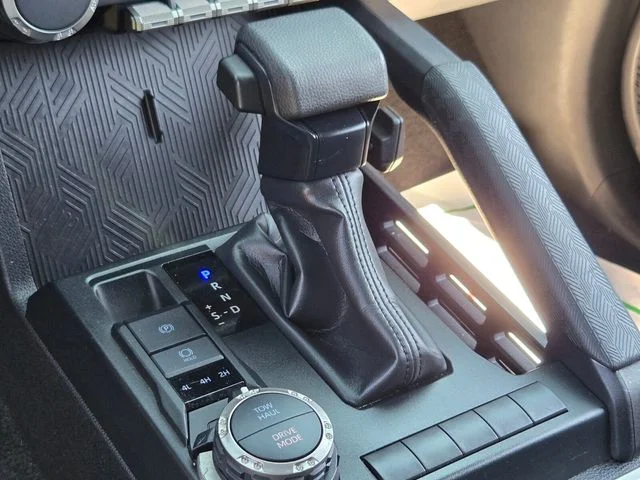 Used 2025 Black Toyota SR5 image 28