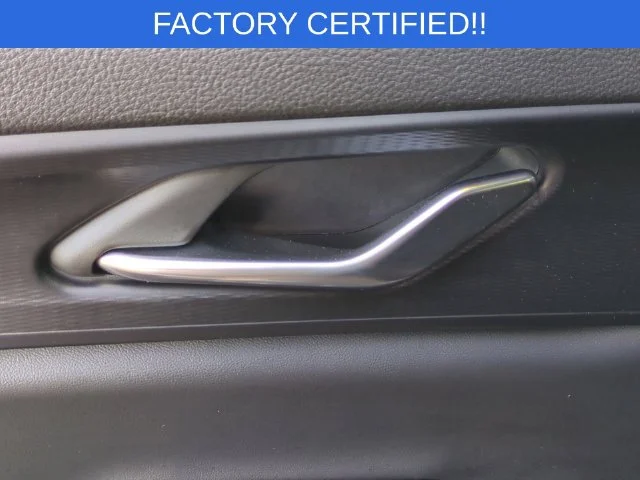 Used 2024 Gray Jeep Altitude X image 29