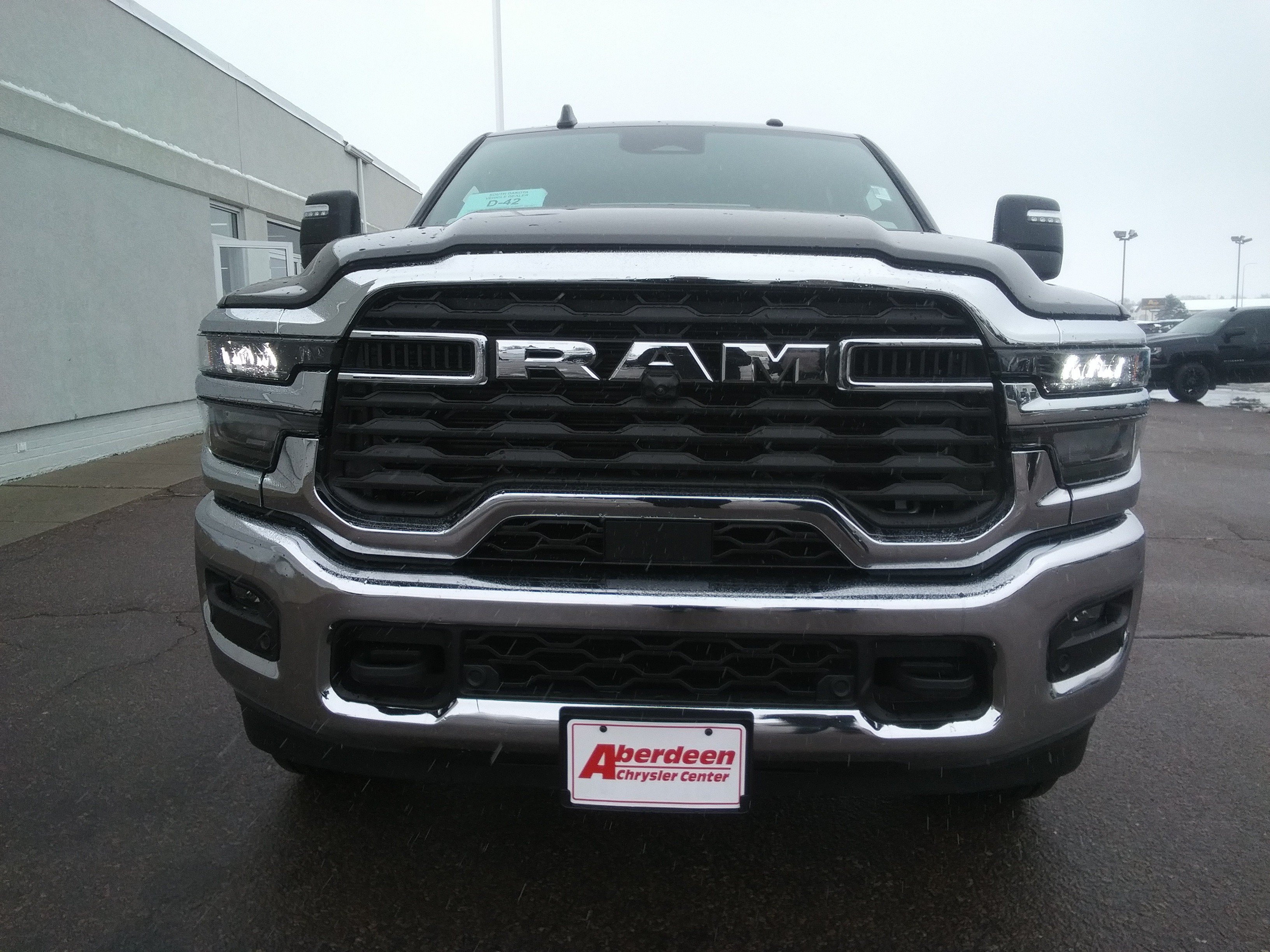 New 2026 Granite Crystal Metallic Clear-Coat Exterior Paint RAM Big Horn image 3