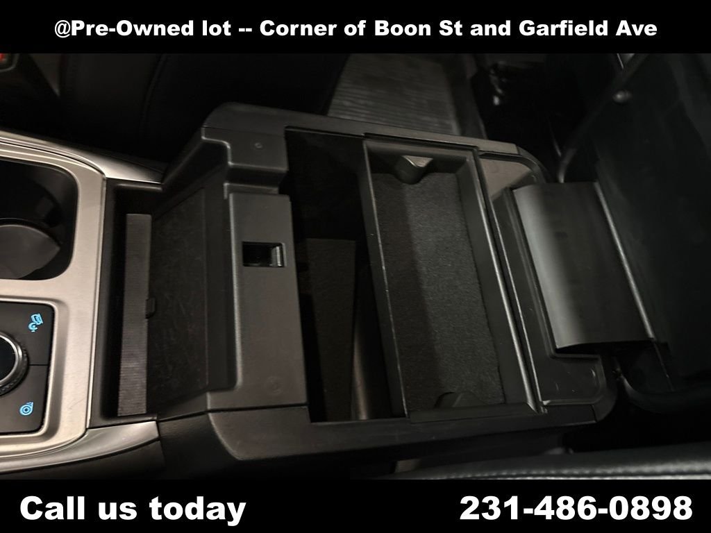 2022 Ford Explorer XLT - Photo 25