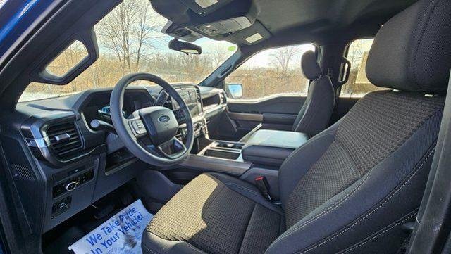 2025 Ford F-150 STX - Photo 39