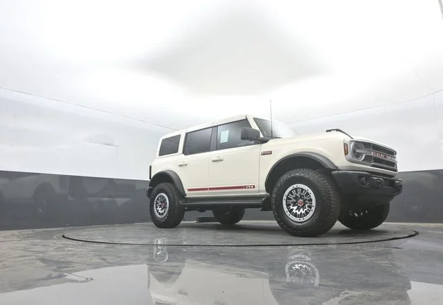 New 2026 Wimbledon White Ford Outer Banks® image 33