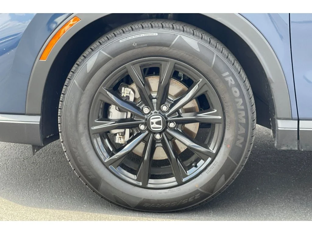 Used 2025 Canyon River Blue Metallic Honda Sport image 44