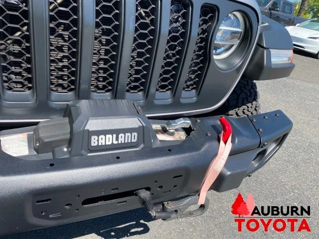 Used 2021 Silver Jeep Rubicon image 10
