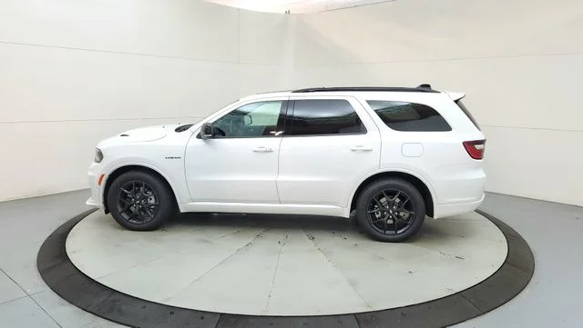 New 2026 White Knuckle Clear-Coat Exterior Paint Dodge GT Plus HEMI V8 image 6