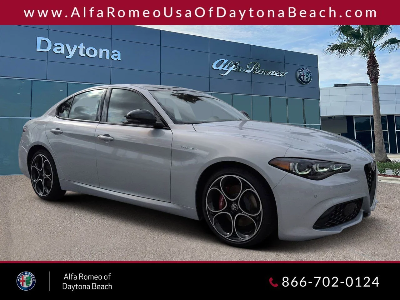 New 2026 Moonlight Gray Metallic Exterior Paint Alfa Romeo  image 1