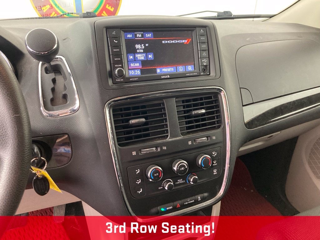 Used 2018 Dodge Grand Caravan SE with VIN 2C4RDGBG4JR137528 for sale in Monticello, MN