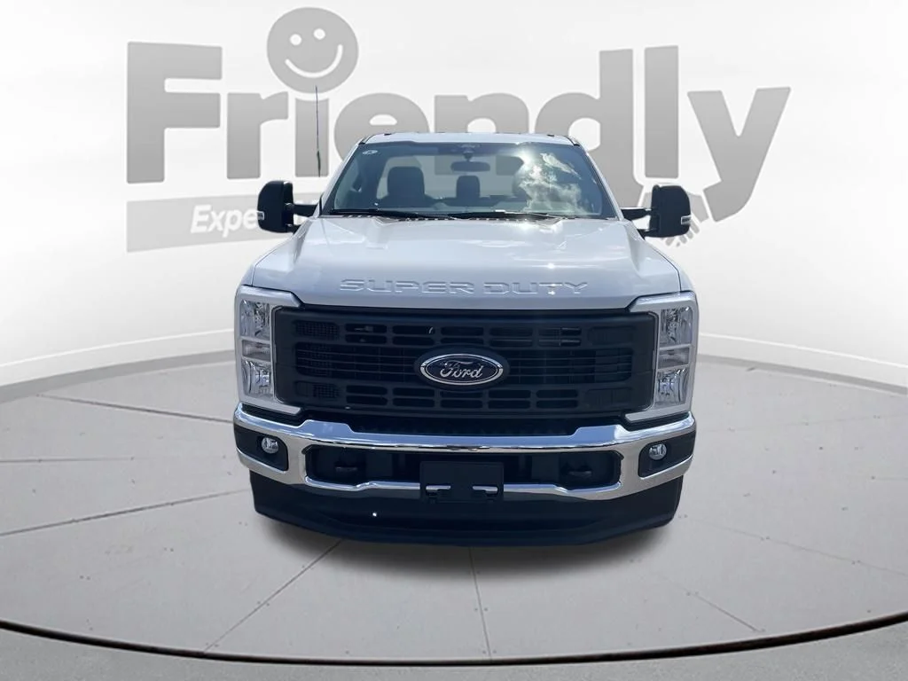 New 2026 Oxford White Ford F-350® XL image 2
