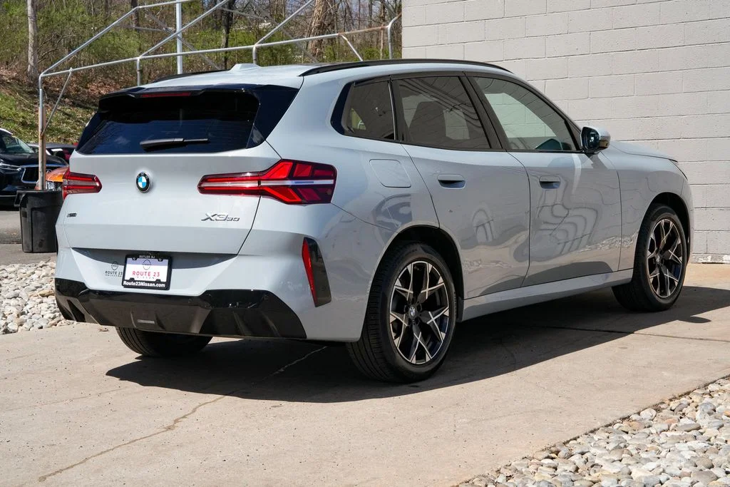 Used 2025 Gray BMW 30 xDrive image 8