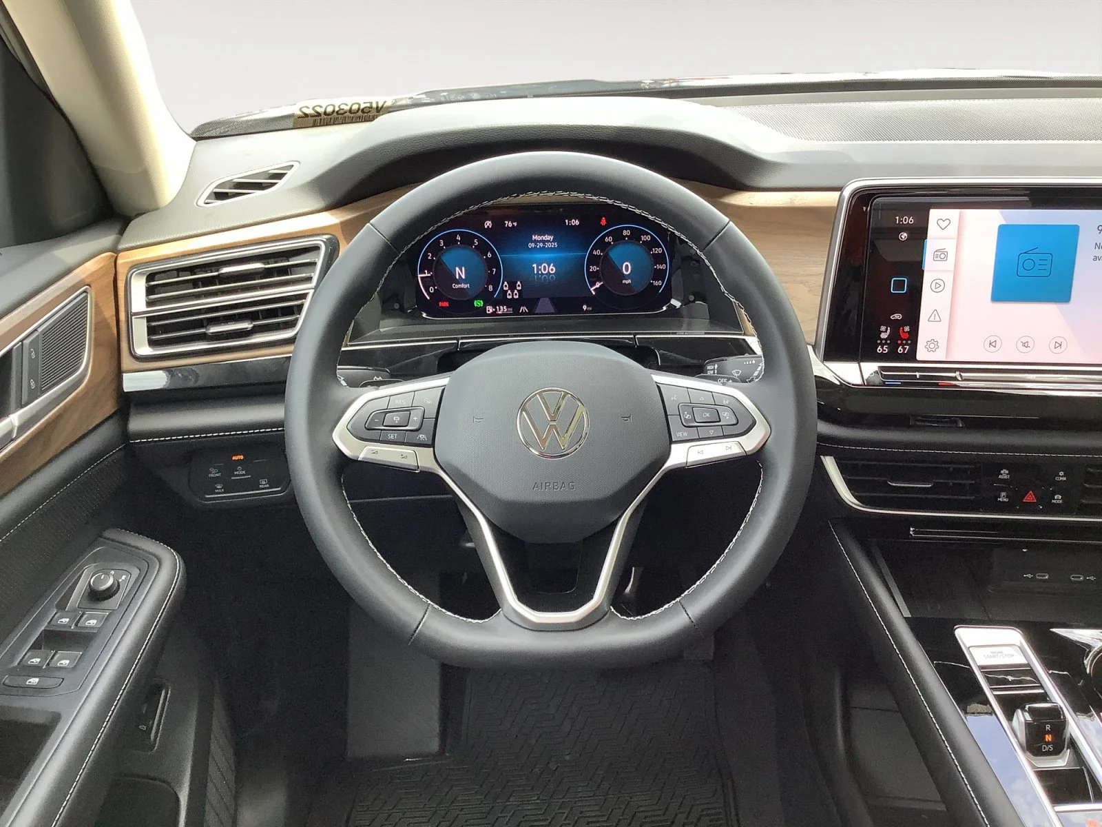 New 2026 OPAL WHITE Volkswagen 2.0T SE w/Technology image 15