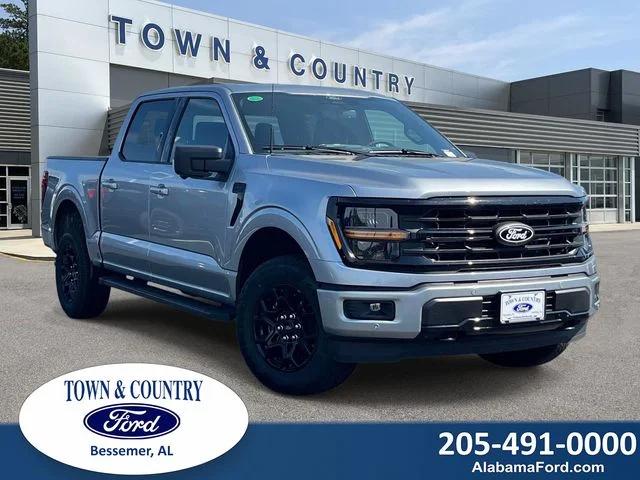 New 2026 Iconic Silver Metallic Ford XLT image 1