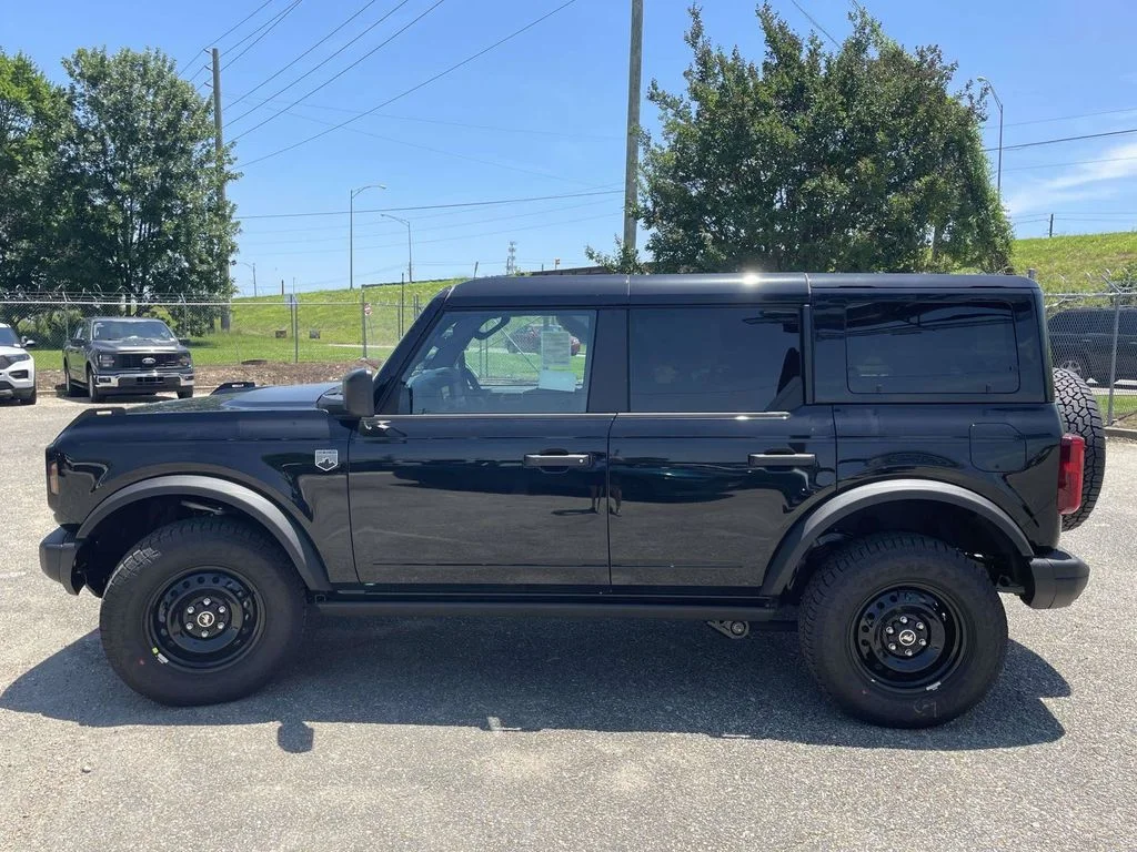 New 2026 Shadow Black Ford Big Bend image 6