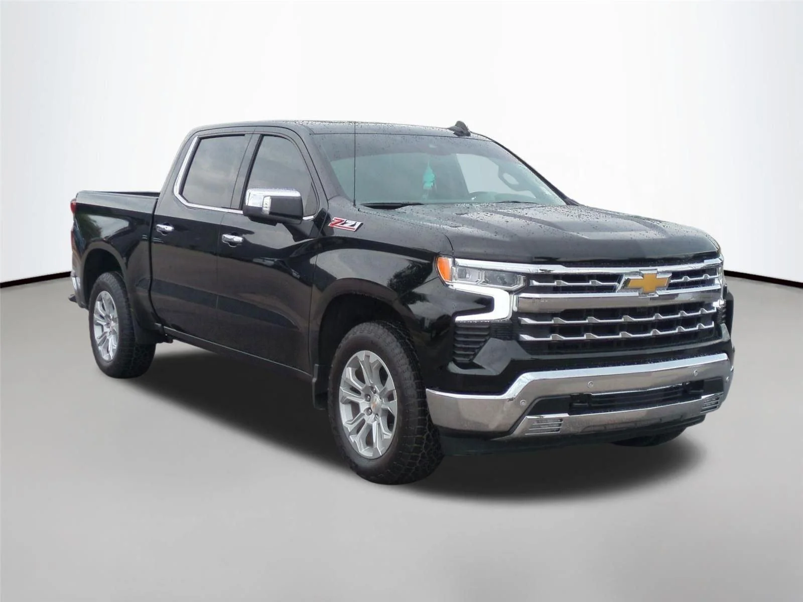 Used 2026 Black Chevrolet LTZ image 7