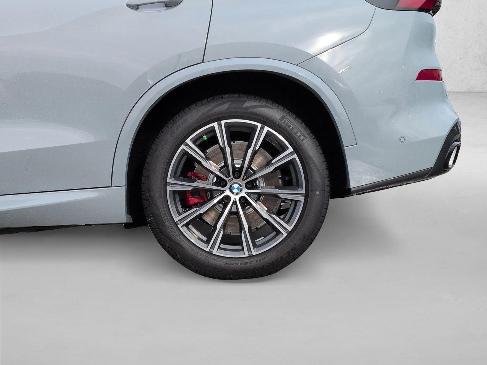 Used 2026 Brooklyn Grey Metallic BMW xDrive50e image 10