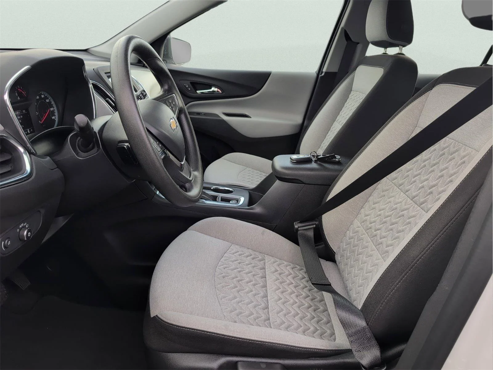 Used 2024 Summit White Chevrolet LS image 13