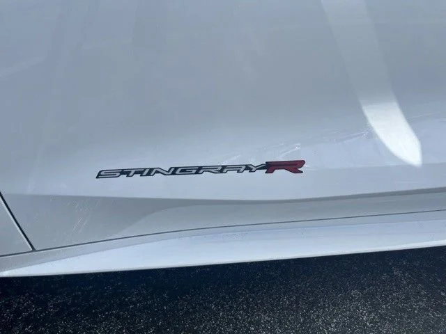 Used 2023 White Chevrolet Stingray image 7