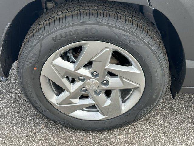 New 2026 Cyber Gray Metallic Hyundai SE image 16
