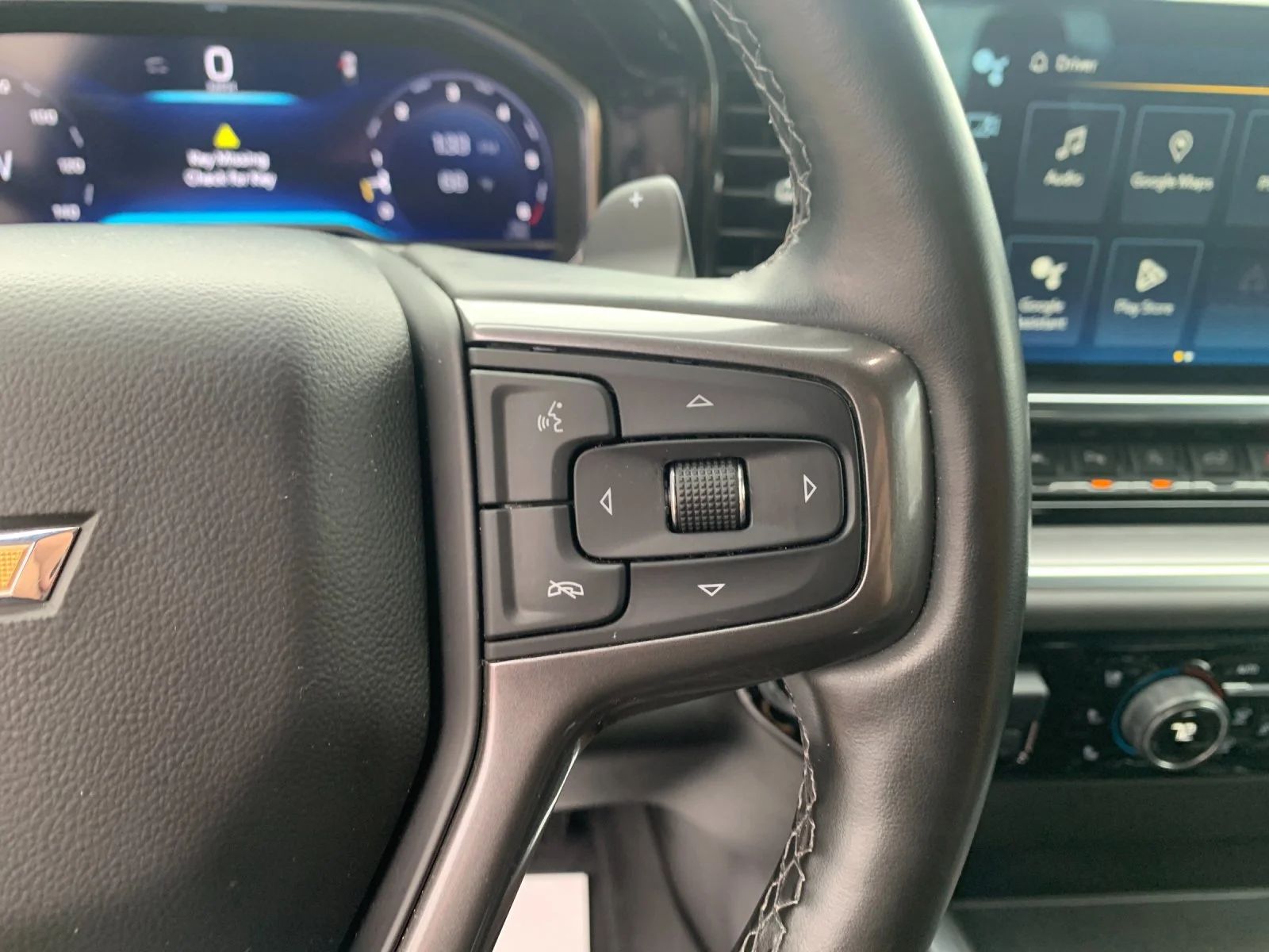 Used 2024 Sterling Gray Metallic Chevrolet High Country image 27