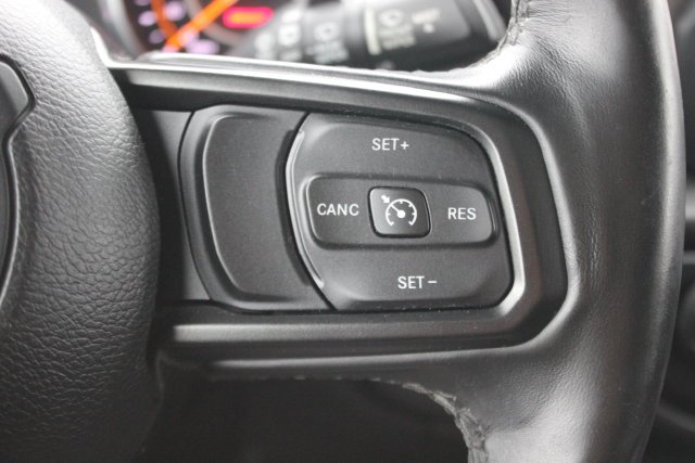 Used 2020 White Jeep Sport S image 14